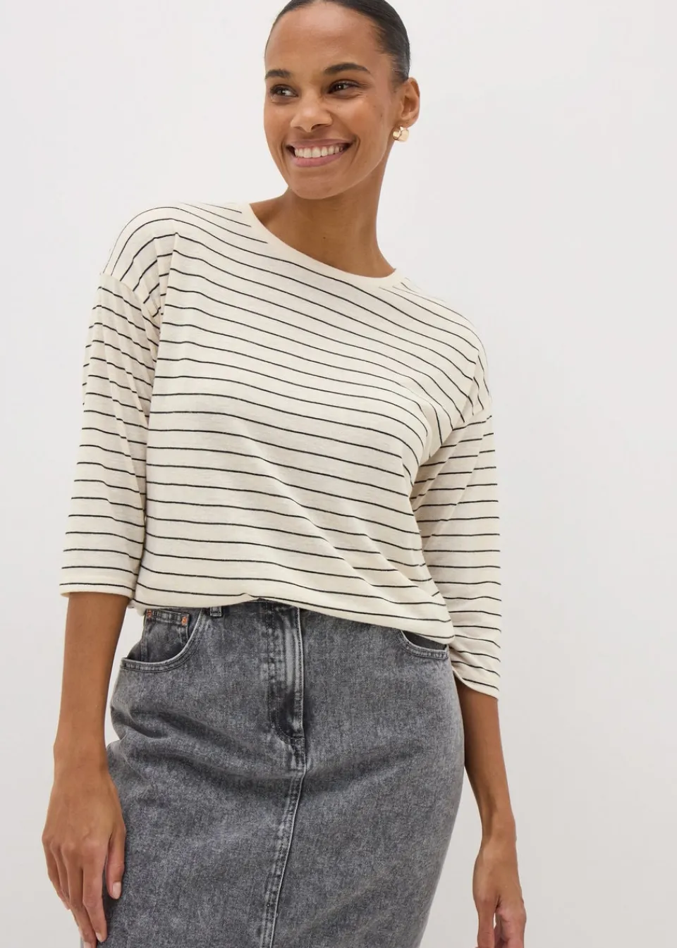 T-Shirts>Papaya Cream Monochrome Linen Blend Stripe Top
