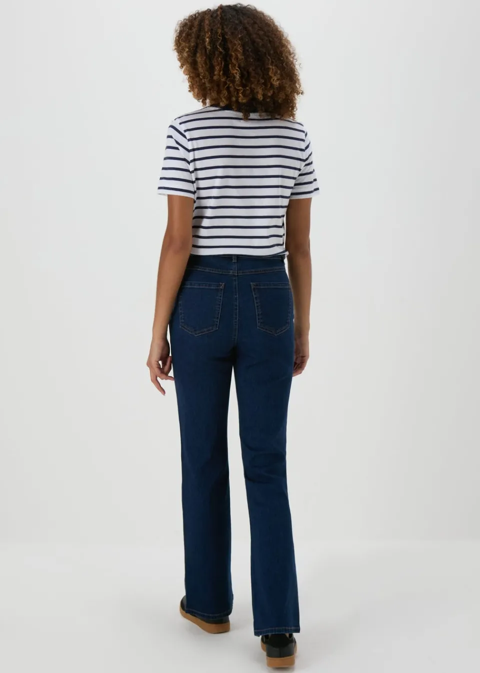 Jeans & Jeggings> Dark Wash Bootcut Jeans