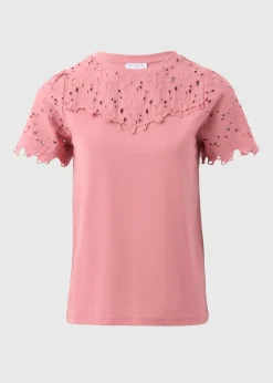 T-Shirts><noscript><img width=