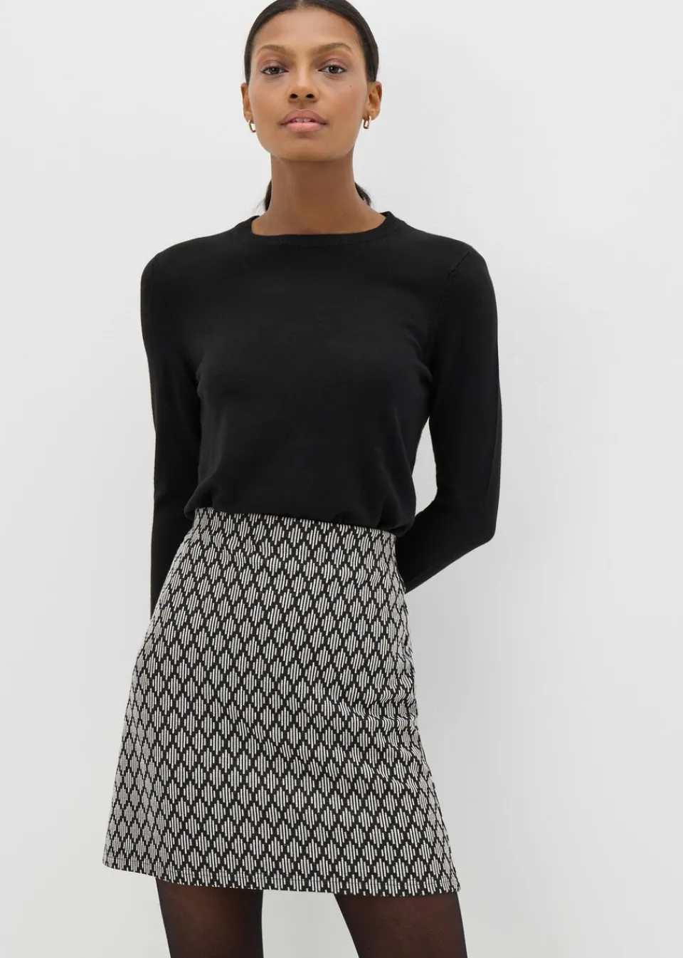Skirts>Et Vous Black Diamond Ponte Mini Skirt