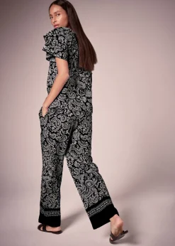 Trousers><noscript><img width=