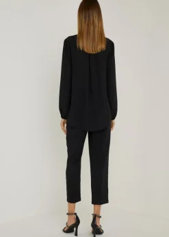 Trousers><noscript><img width=