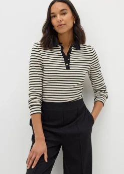 T-Shirts>Et Vous Black Stripe Henley Top
