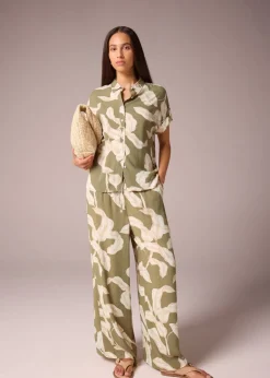 Tops>Et Vous Khaki Co Ord Leaf Print Utility Shirt