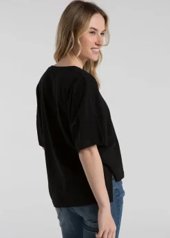 T-Shirts><noscript><img width=