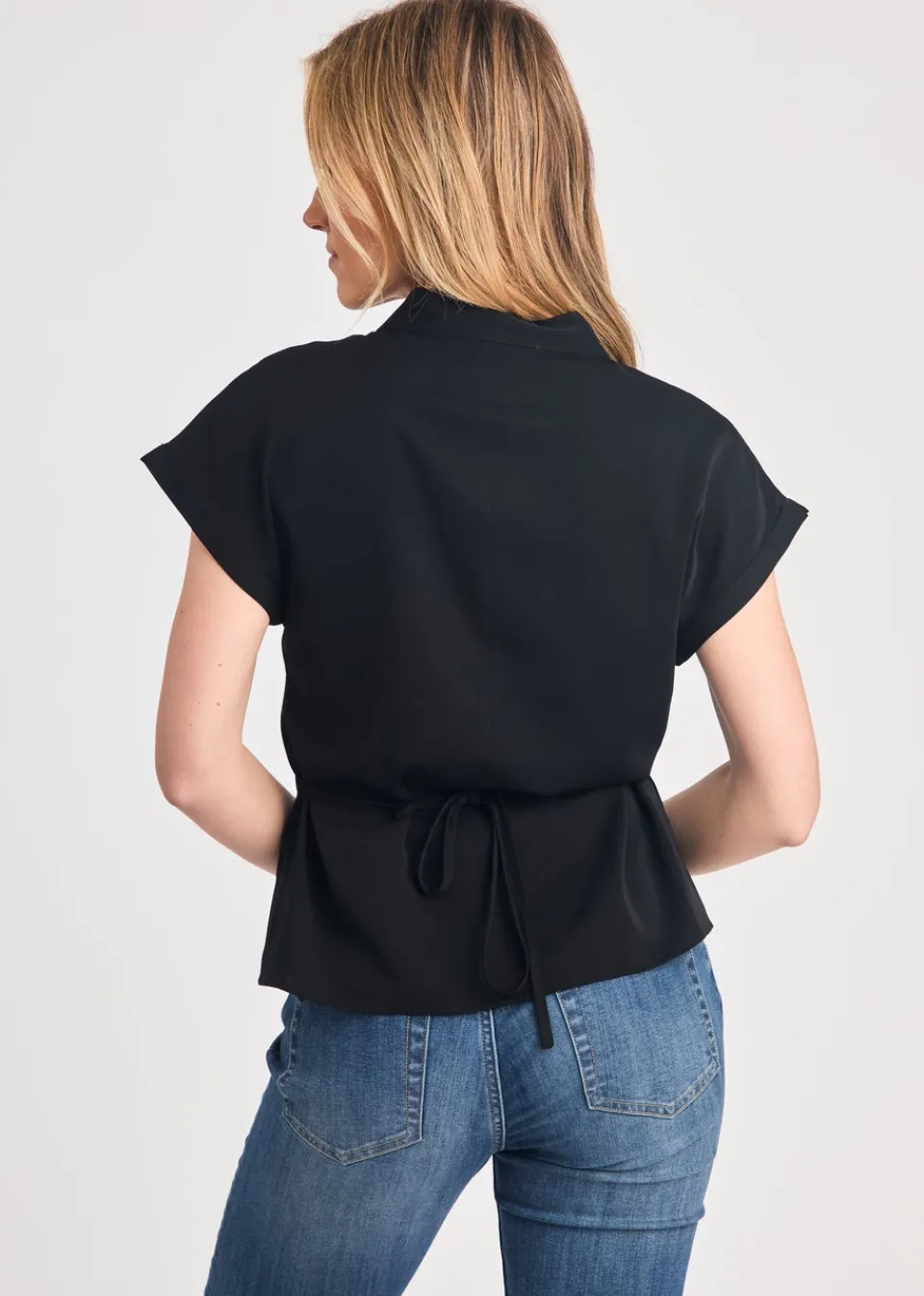 Tops>French Connection Black V-Neck Button Up Short Sleeve Crepe Blouse
