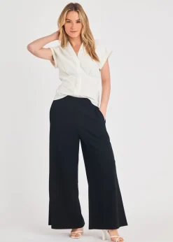Trousers><noscript><img width=