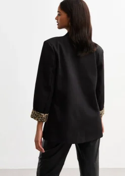 Coats & Jackets><noscript><img width=