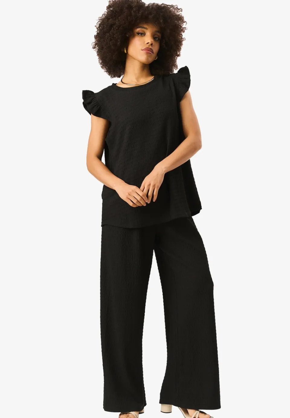 Tops>Gini London Black Frill Sleeves Textured Oversized Top