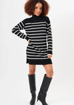 Knitwear><noscript><img width=