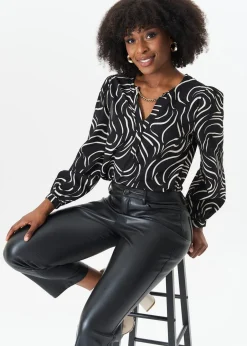 Blouses & Shirts><noscript><img width=