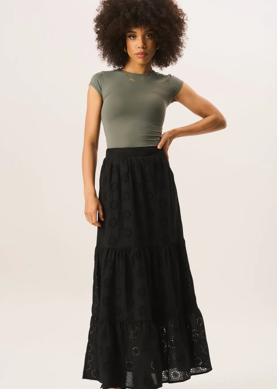 Skirts>Gini London Black Tiered Lace Embroidered Long Skirt