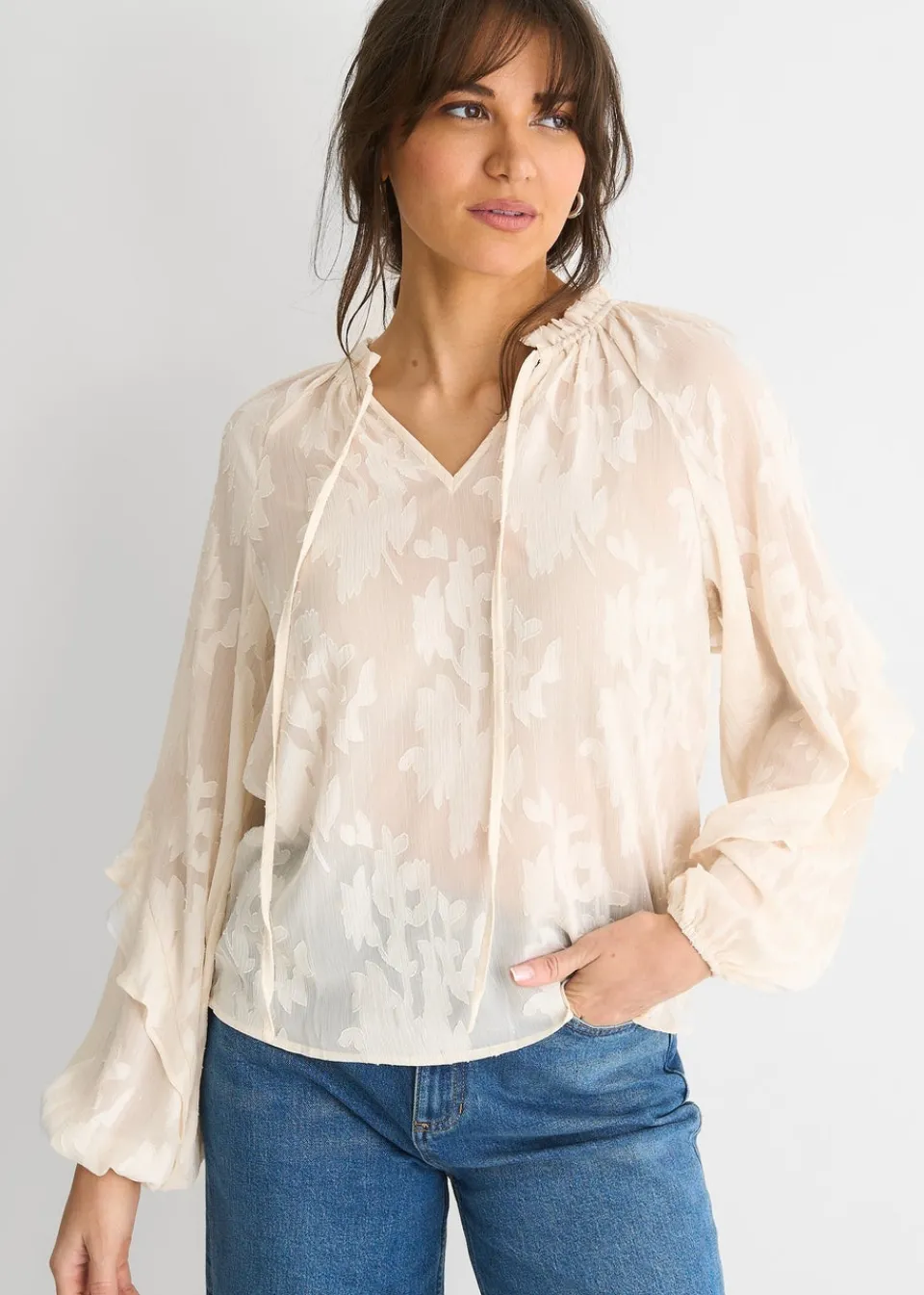Tops>Gini London Cream Jacquard Floral Long Sleeve Blouse