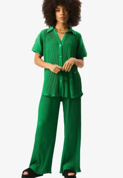 Trousers><noscript><img width=