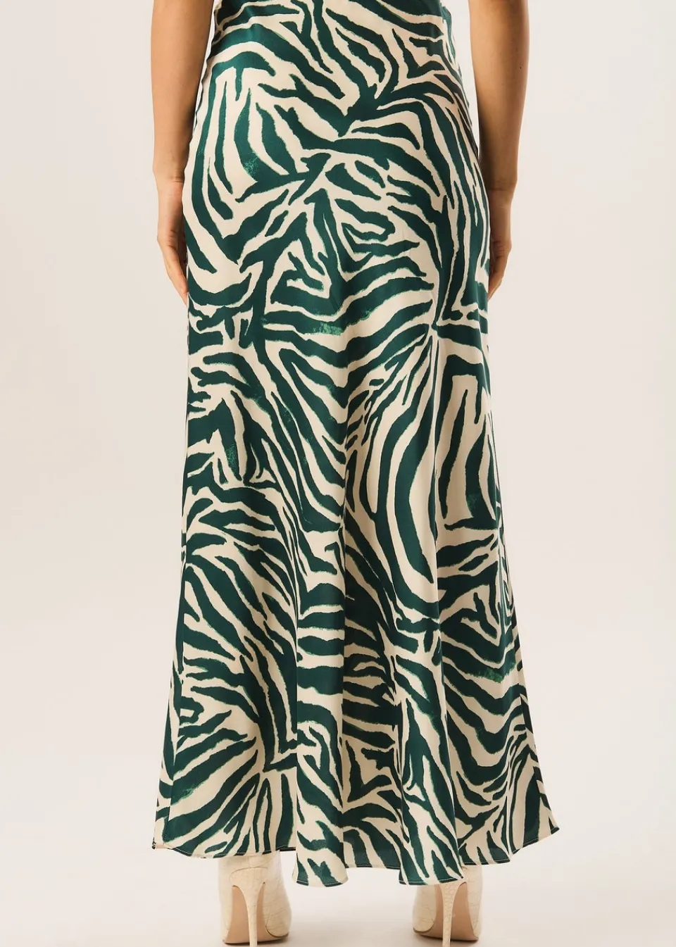 Skirts>Gini London Green Zebra Bias Maxi Skirt