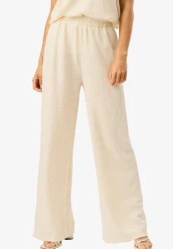 Trousers><noscript><img width=