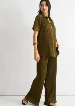 Trousers><noscript><img width=