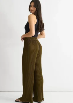 Trousers><noscript><img width=