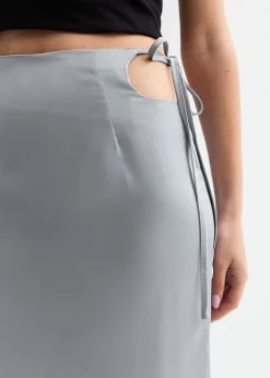 Skirts><noscript><img width=