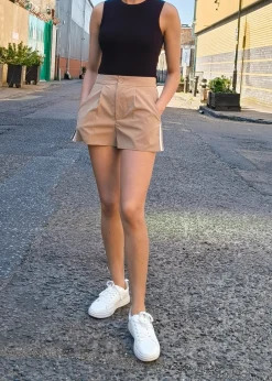 Shorts>Gini London Taupe Tailored Shorts