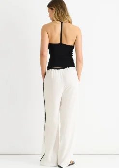 Trousers><noscript><img width=