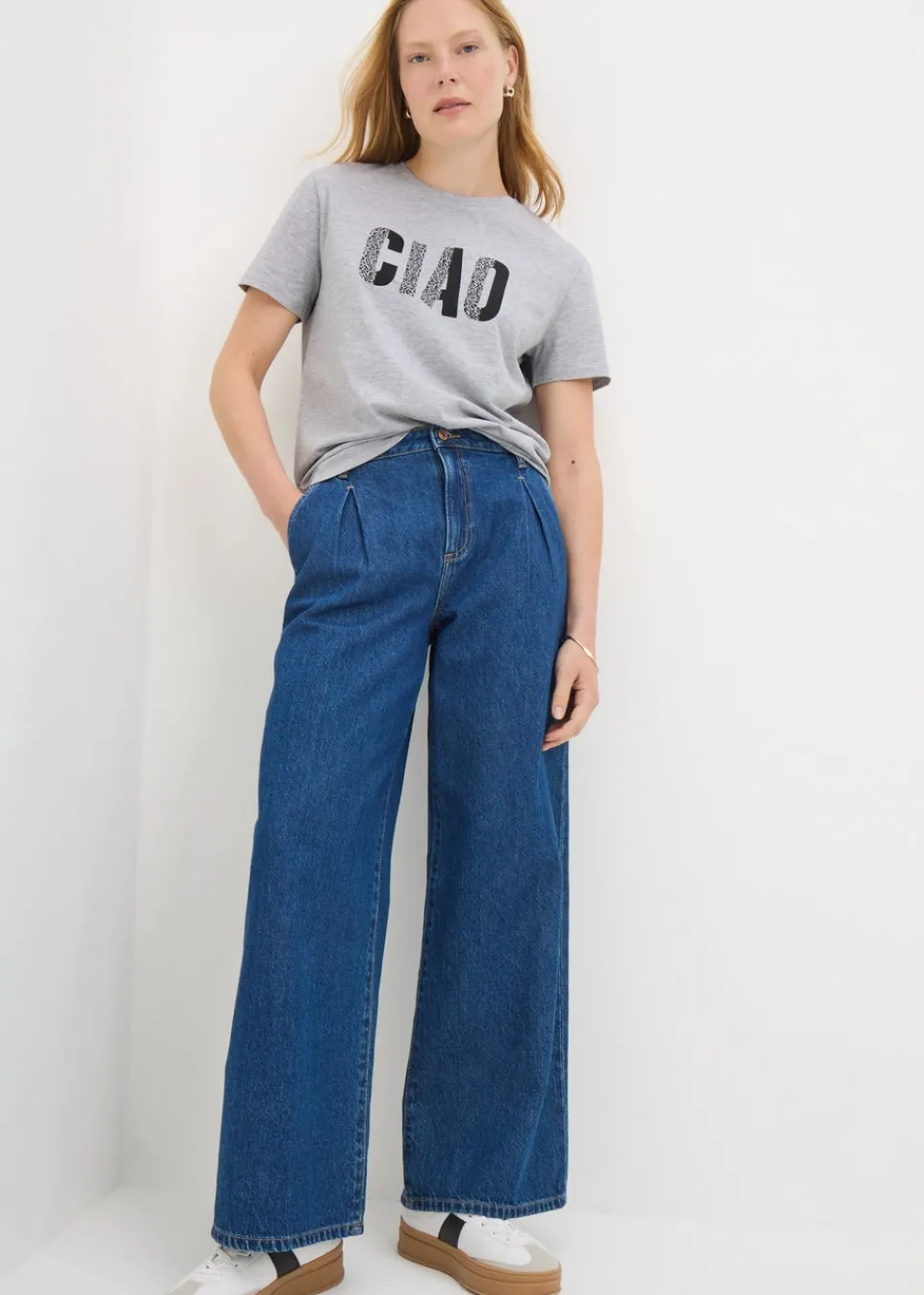 T-Shirts>Papaya Grey Ciao T-Shirt