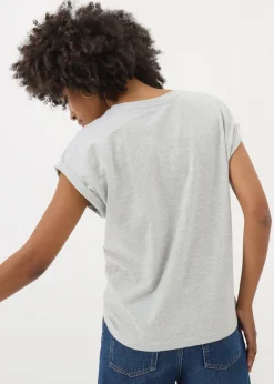 T-Shirts><noscript><img width=