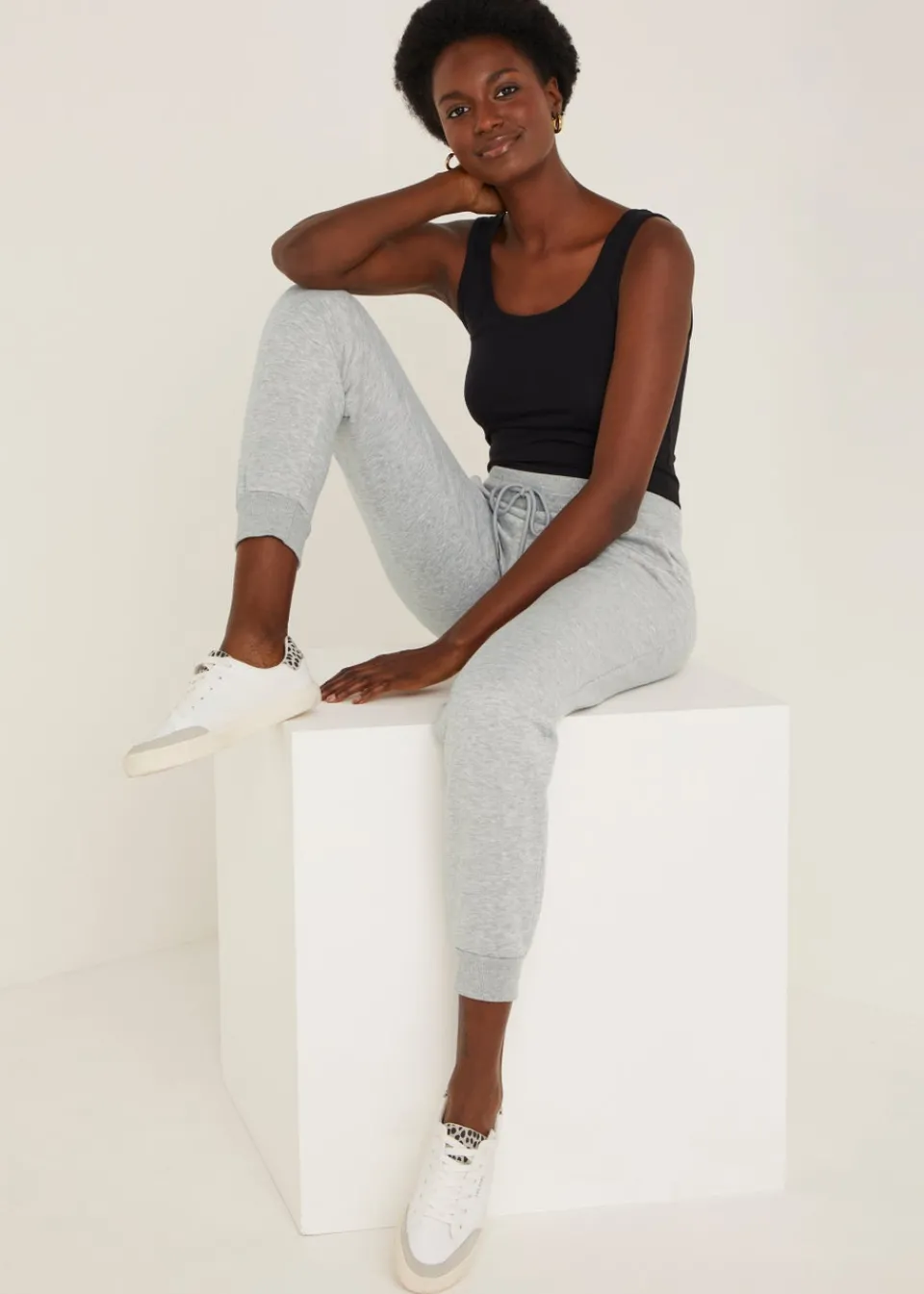 Trousers>Papaya Tapered Jogging Bottoms Grey