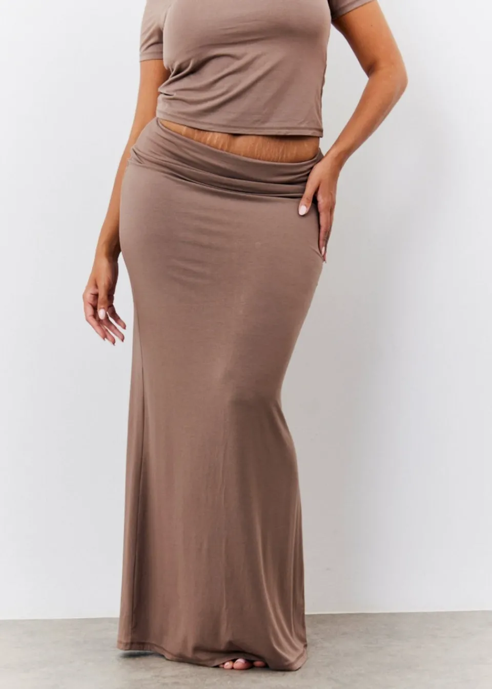 Skirts>In The Style Brown Maxi Skirt