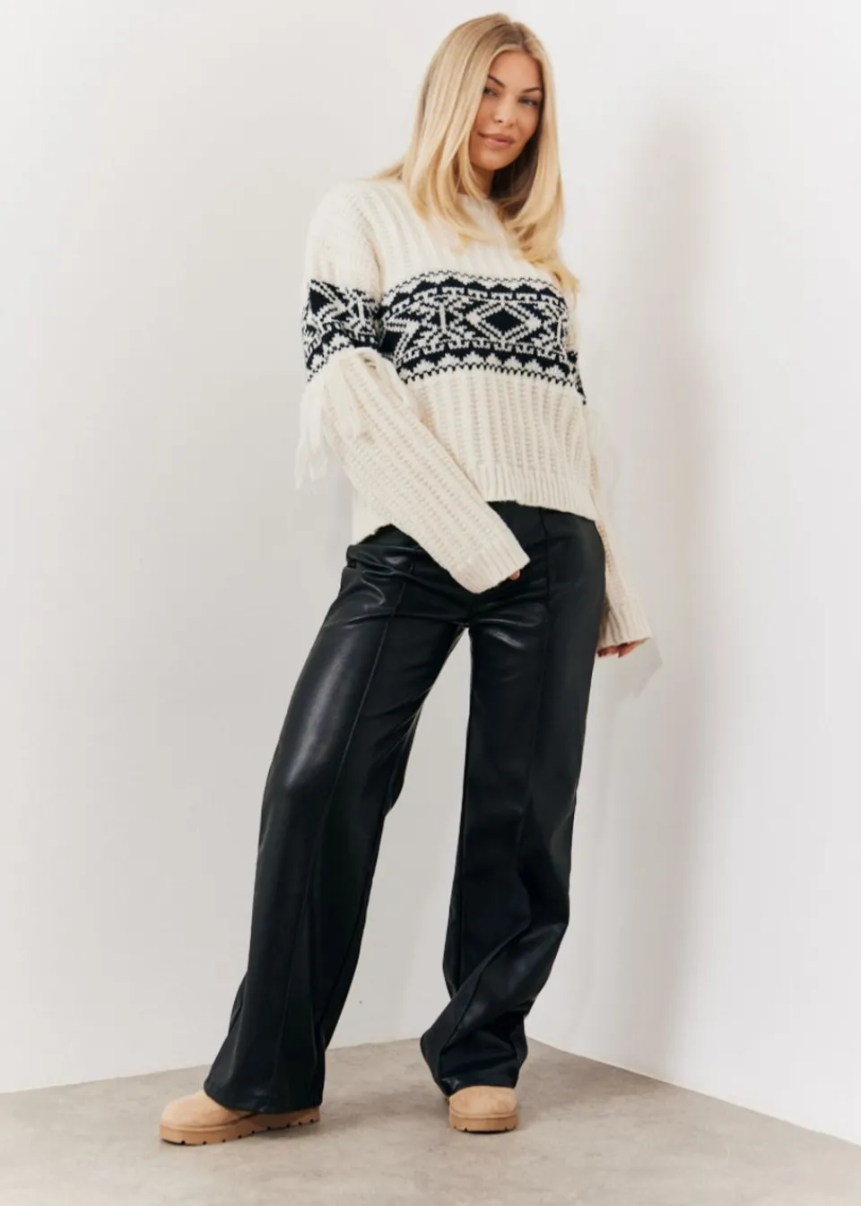 Tops>In The Style Perri Sian Cream Aztec Fringe Jumper