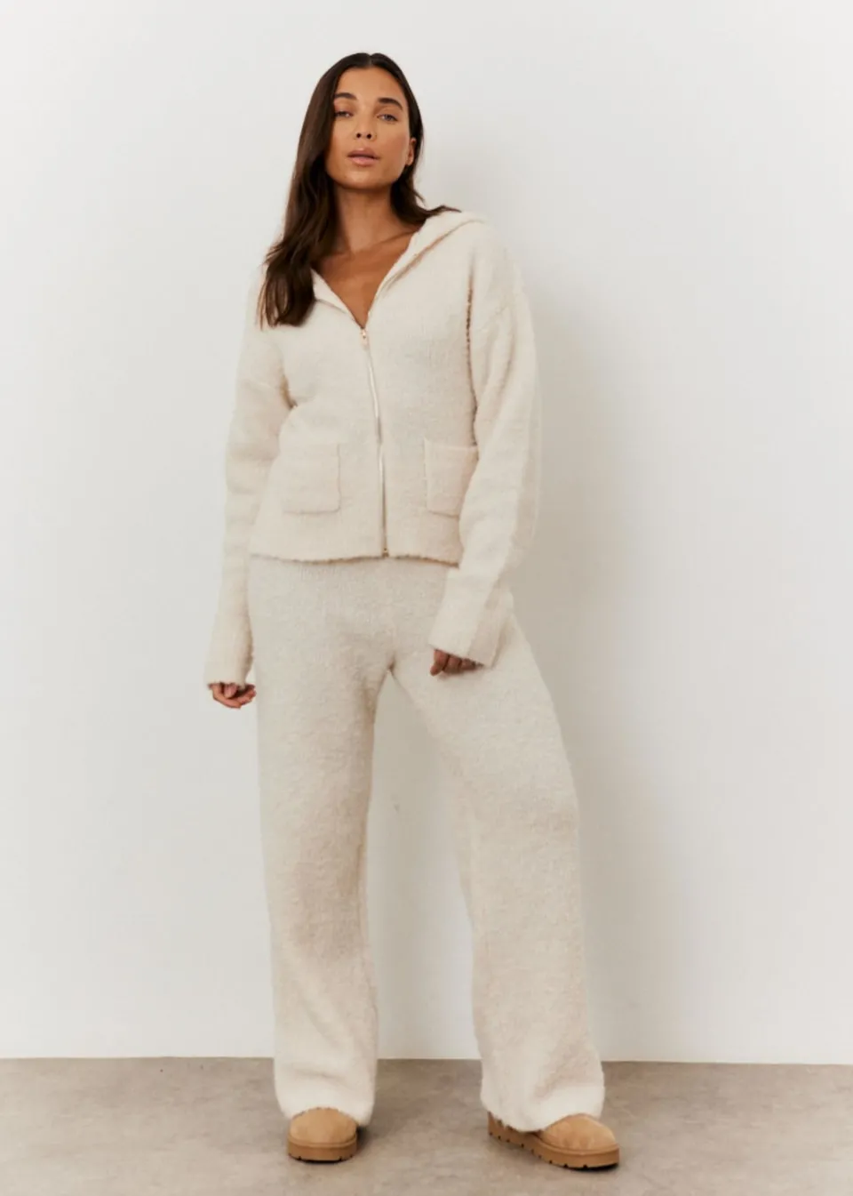 Coats & Jackets>In The Style Stacey Solomon Cream Fluffy Knit Zip Up Hoodie