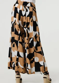 Trousers><noscript><img width=