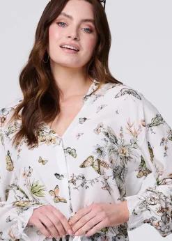 Tops>Izabel London Beige Butterfly Print Long Sleeve Shirt