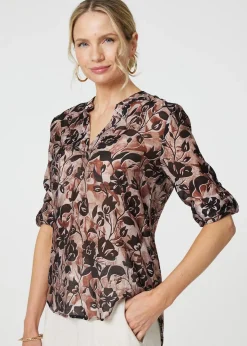 Tops>Izabel London Beige Floral Curve Hem Blouse