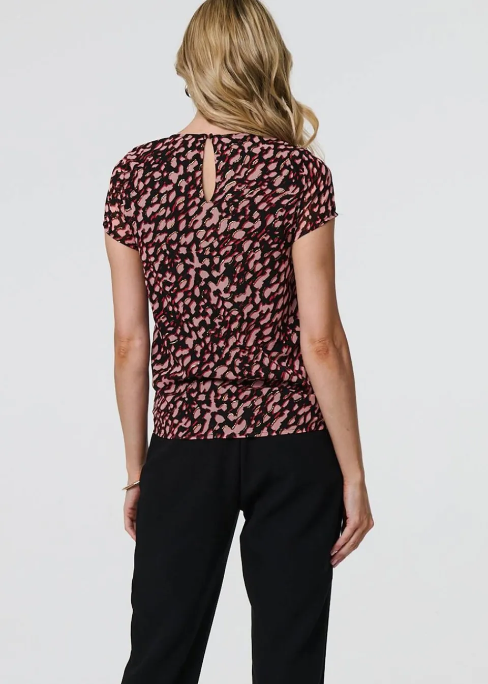 Tops>Izabel London Black Animal Print Sparkle Trim Cap Sleeve Top