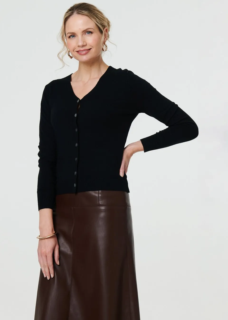 Tops>Izabel London Black Cropped Button Up Slim Knit Cardigan