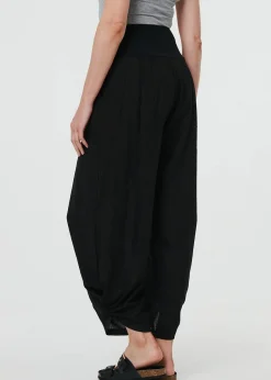 Trousers><noscript><img width=