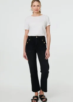 Jeans & Jeggings>Izabel London Black Mid Rise Scalloped Pocket Jeans