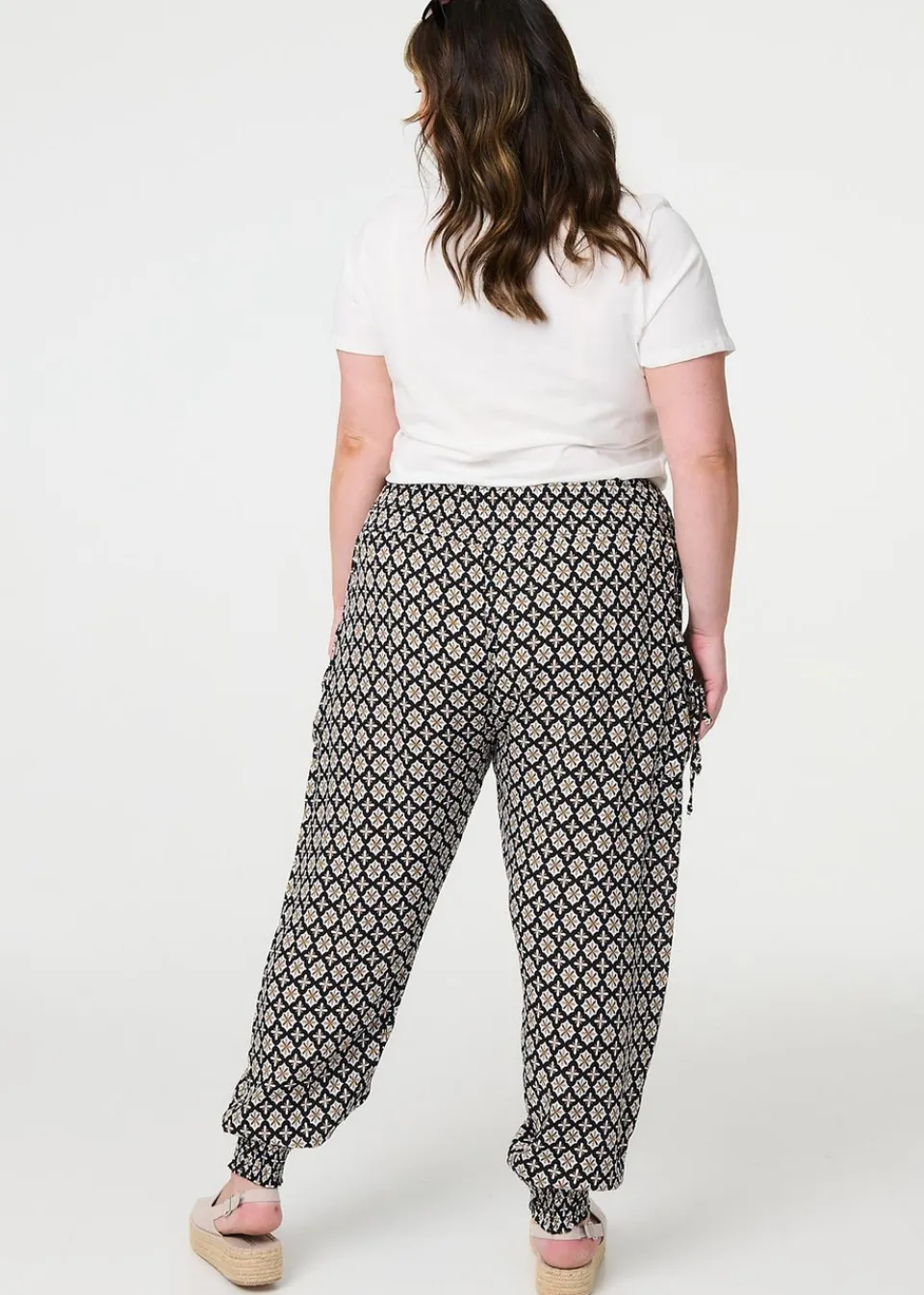Trousers>Izabel London Black Mosaic Print Shirred Harem Pants