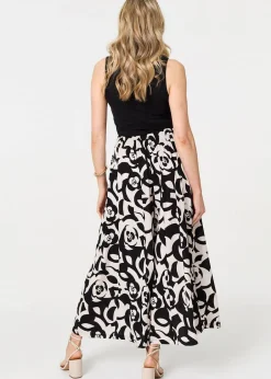 Trousers><noscript><img width=