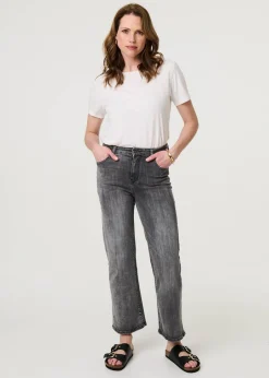 Jeans & Jeggings>Izabel London Black Relaxed Straight Leg Denim Jeans