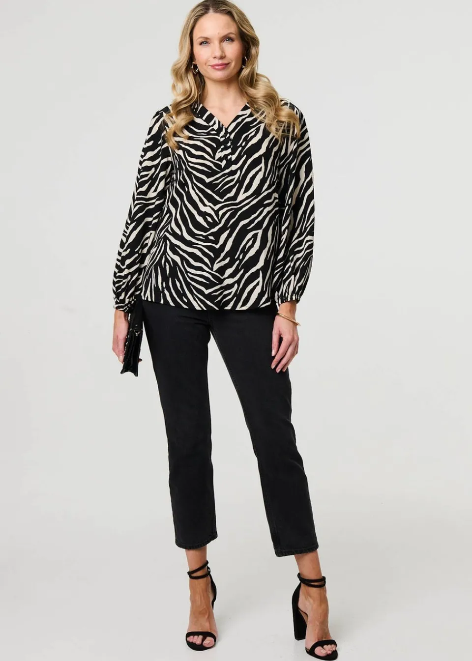 Tops>Izabel London Black Zebra Print V-Neck Long Sleeve Blouse