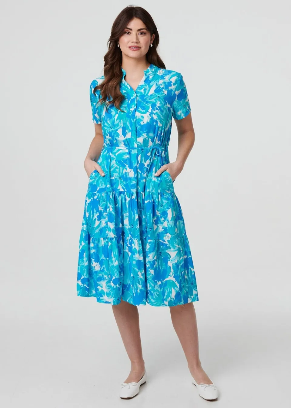 Dresses>Izabel London Blue Printed Short Sleeve Tie Waist Midi Dress