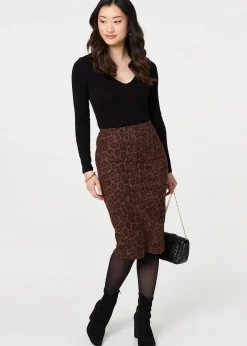 Skirts><noscript><img width=