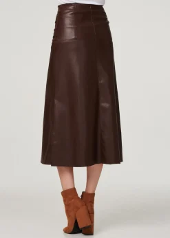 Skirts><noscript><img width=