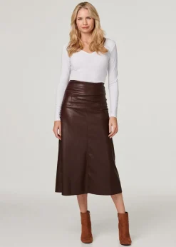 Skirts><noscript><img width=