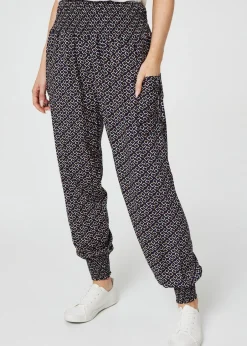 Trousers>Izabel London Geo Print Pocket Detail Pants