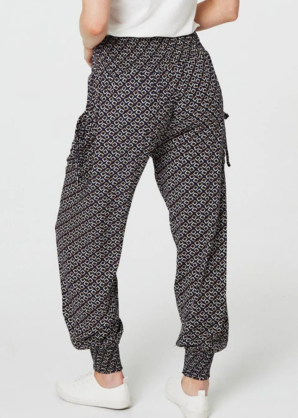Trousers>Izabel London Geo Print Pocket Detail Pants