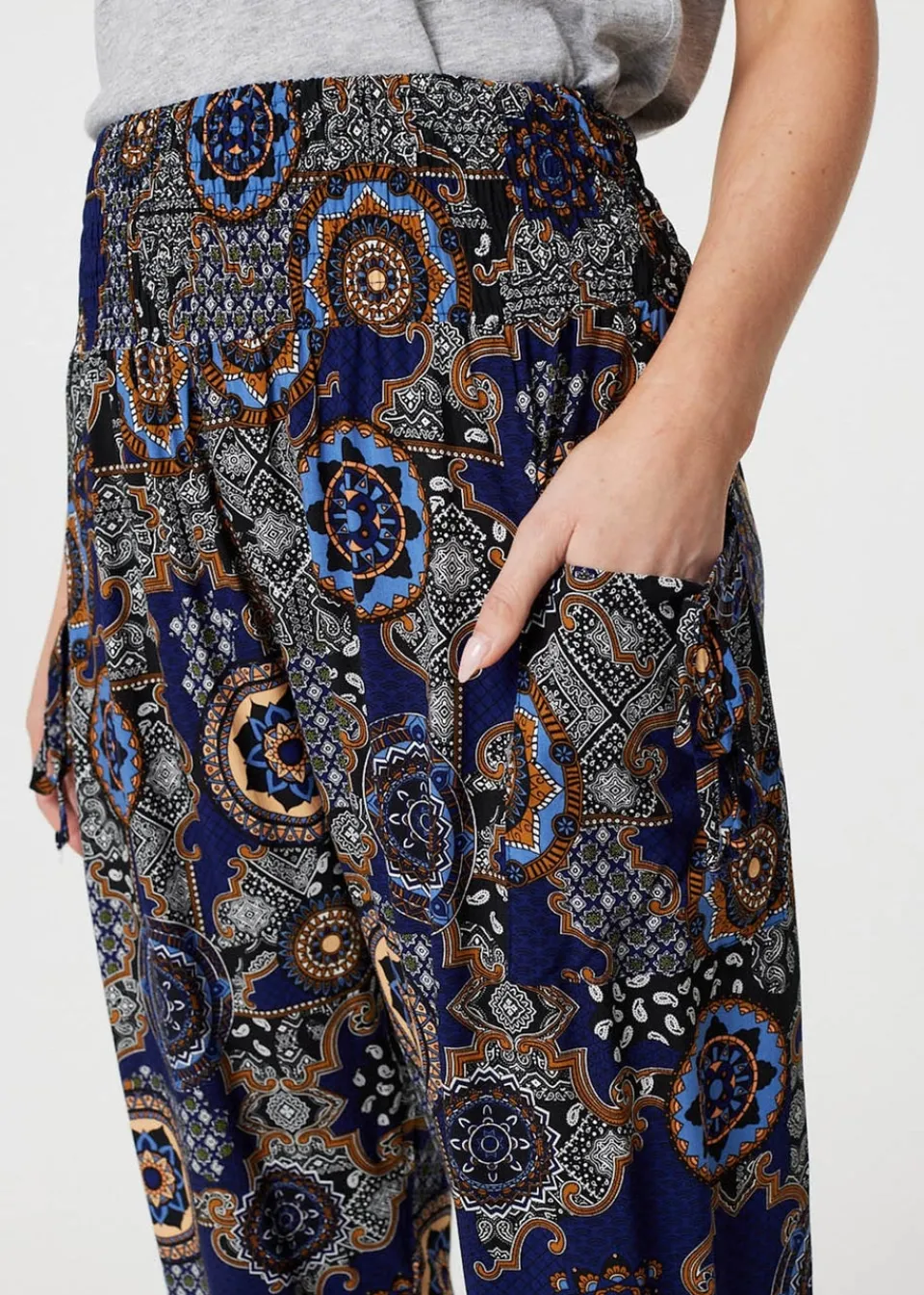 Trousers>Izabel London Navy Mosaic Print Pocket Detail Pants