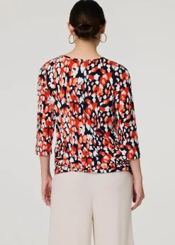 Tops>Izabel London Orange Printed Boat Neck Top